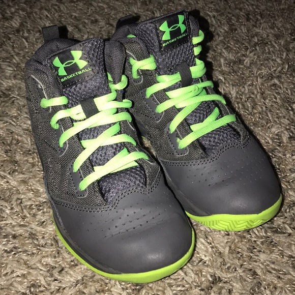 under armour preschool jet basketball shoes